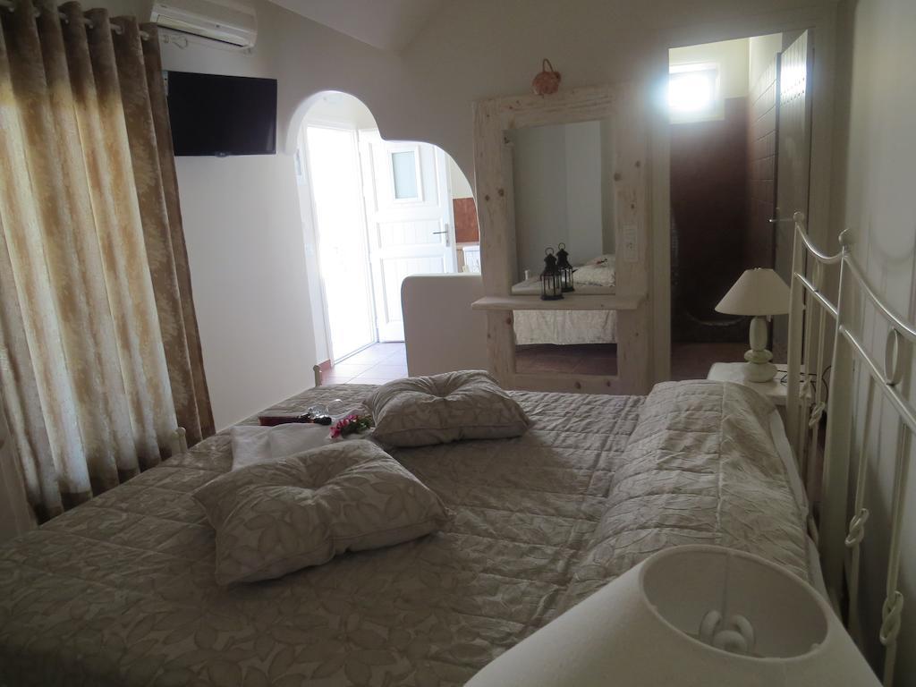 Отель Manos 4*